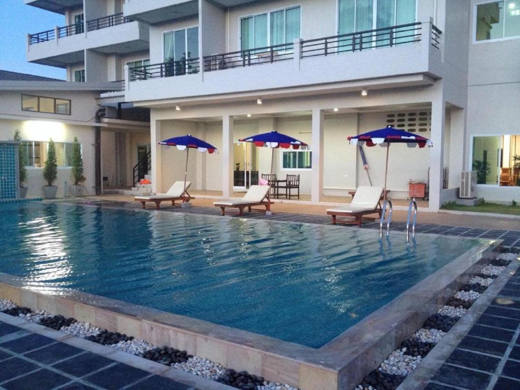 Sea Mountain Khanom Hotel Экстерьер фото