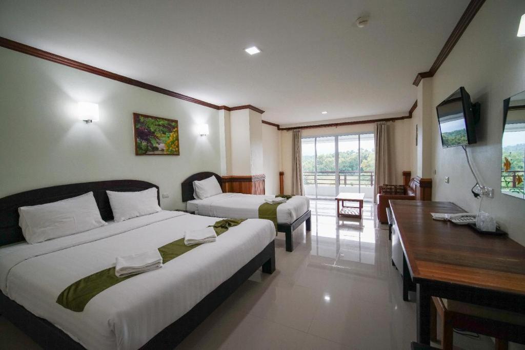 Sea Mountain Khanom Hotel Экстерьер фото